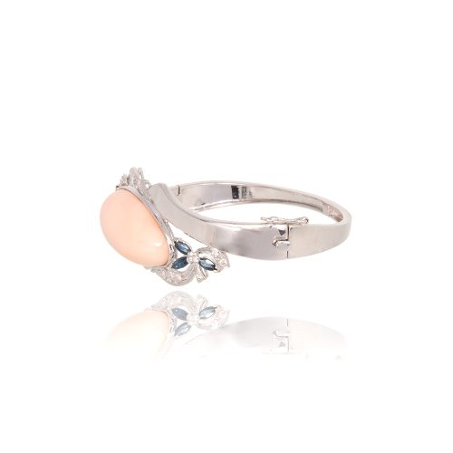 Bracciale Princess in Oro Bianco con Ovale in Corallo Rosa