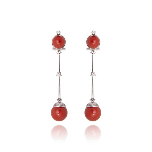 Orecchini Chic Medi con sfere in Corallo Rosso